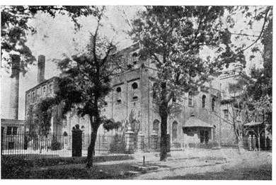 School with third floor added in 1906.jpg